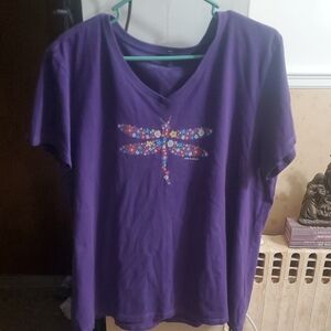 Life Is Good Purple Tee with Dragonfly Design great condition